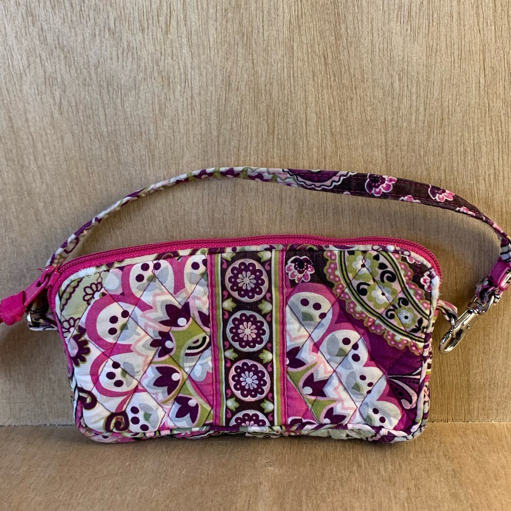 Vera Bradley "VeryBerry Paisley" Zippered Wristlet - Picture 2 of 5